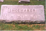 Shoemaker-Lewis-Elsie-Gladys.jpg (726999 bytes)